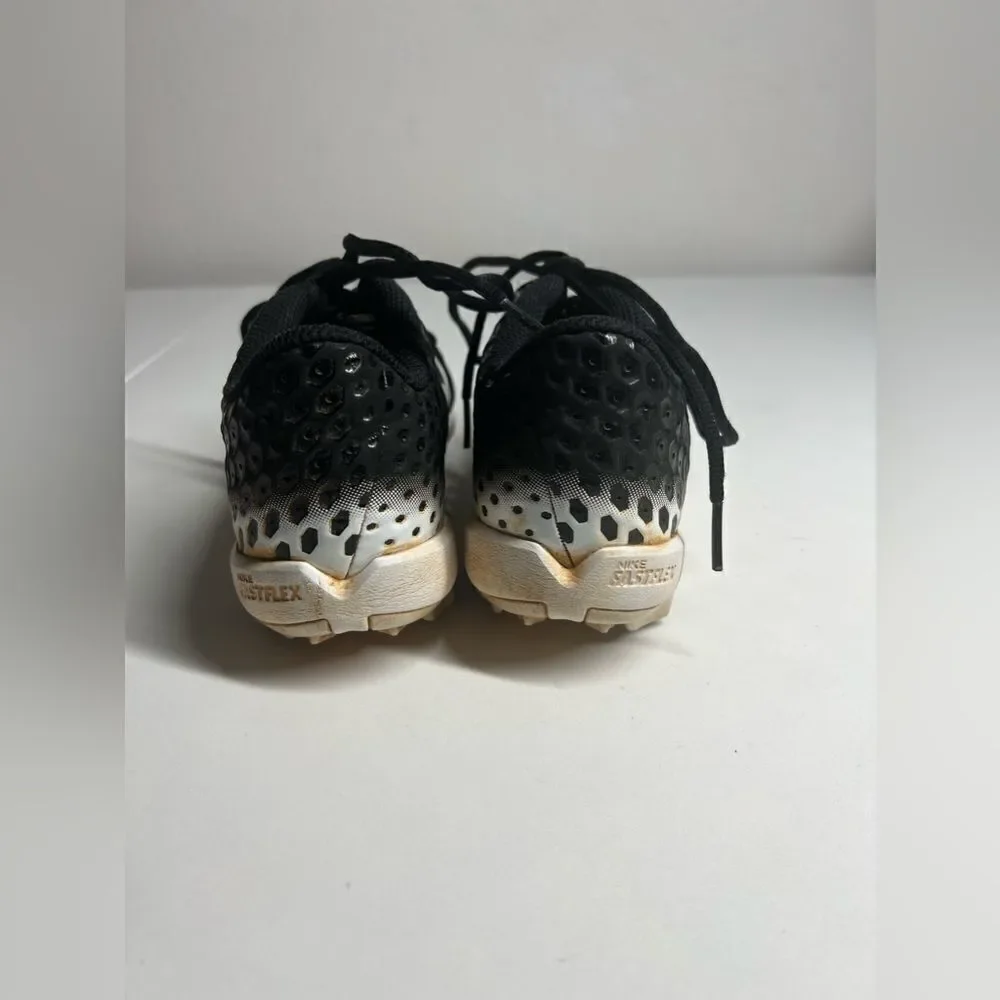 Nike VAPOR FASTFLEX  Men’s Size 4,5 Baseball and Softball Cleats